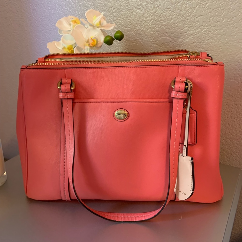 Coach Coral Shoulder Bag 🌺